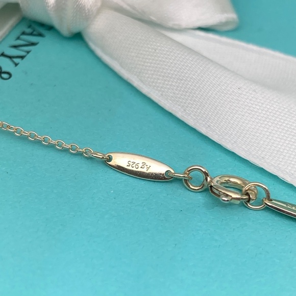 Tiffany & Co. Elsa Peretti Diamond by the Yard Necklace .05 ct, 16″,  MSRP $625 - Picture 6 of 8